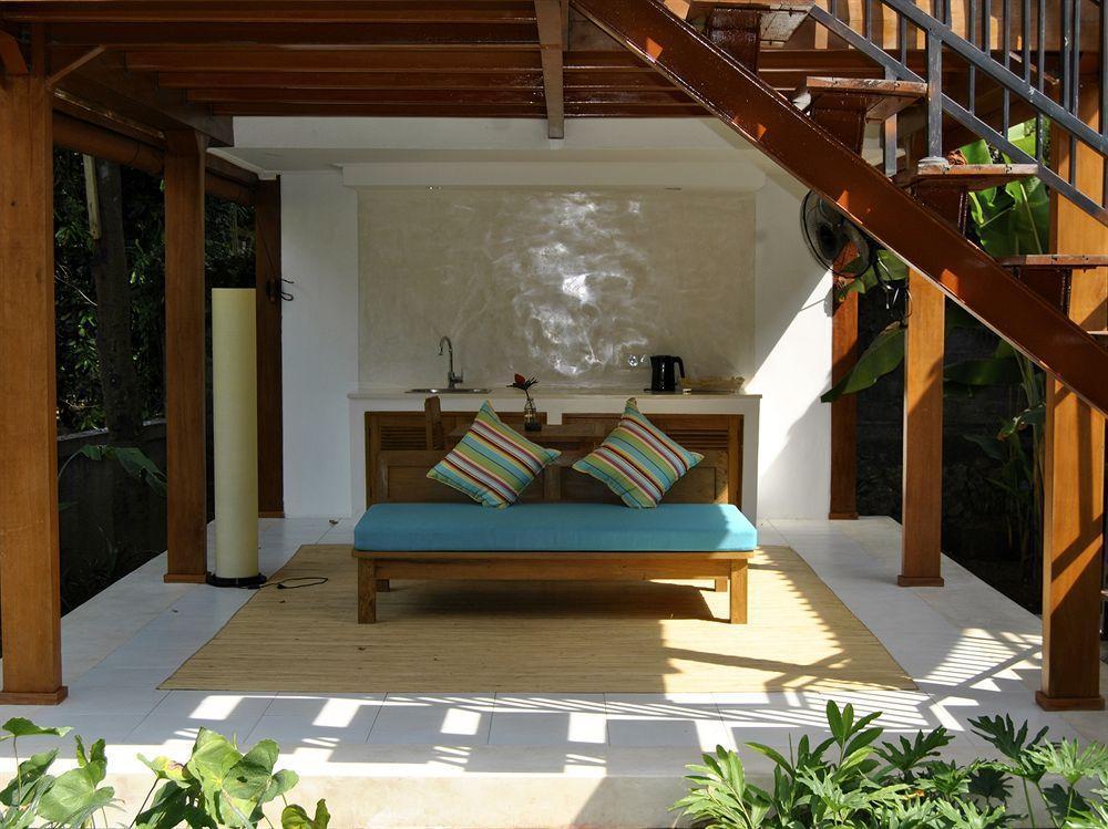 Homestay Aliya Boutique *